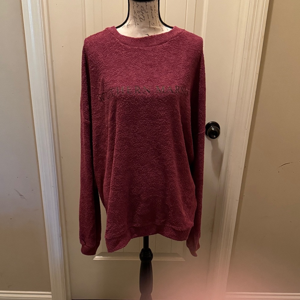 Southern Marsh Berry Crew Pullover Sweatshirt